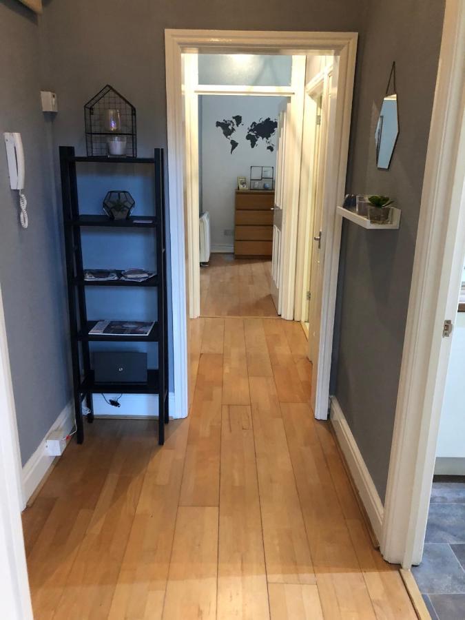 Stylish Apartment With Secure Parking Close To City Chester Exterior photo